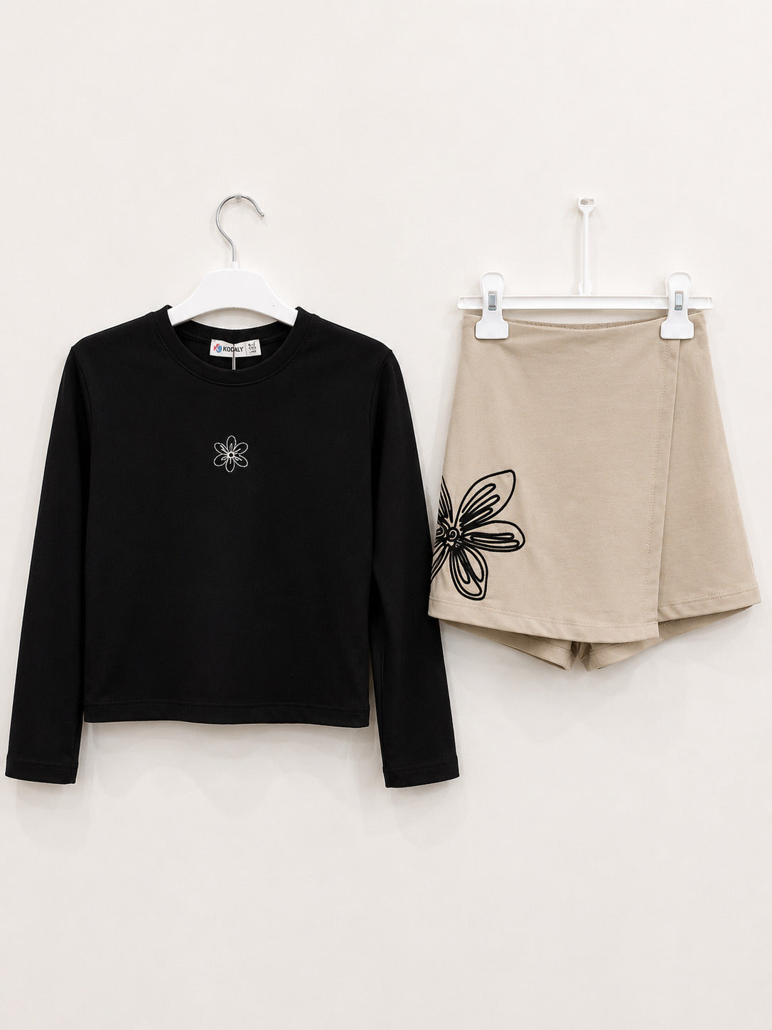 BRODERIE